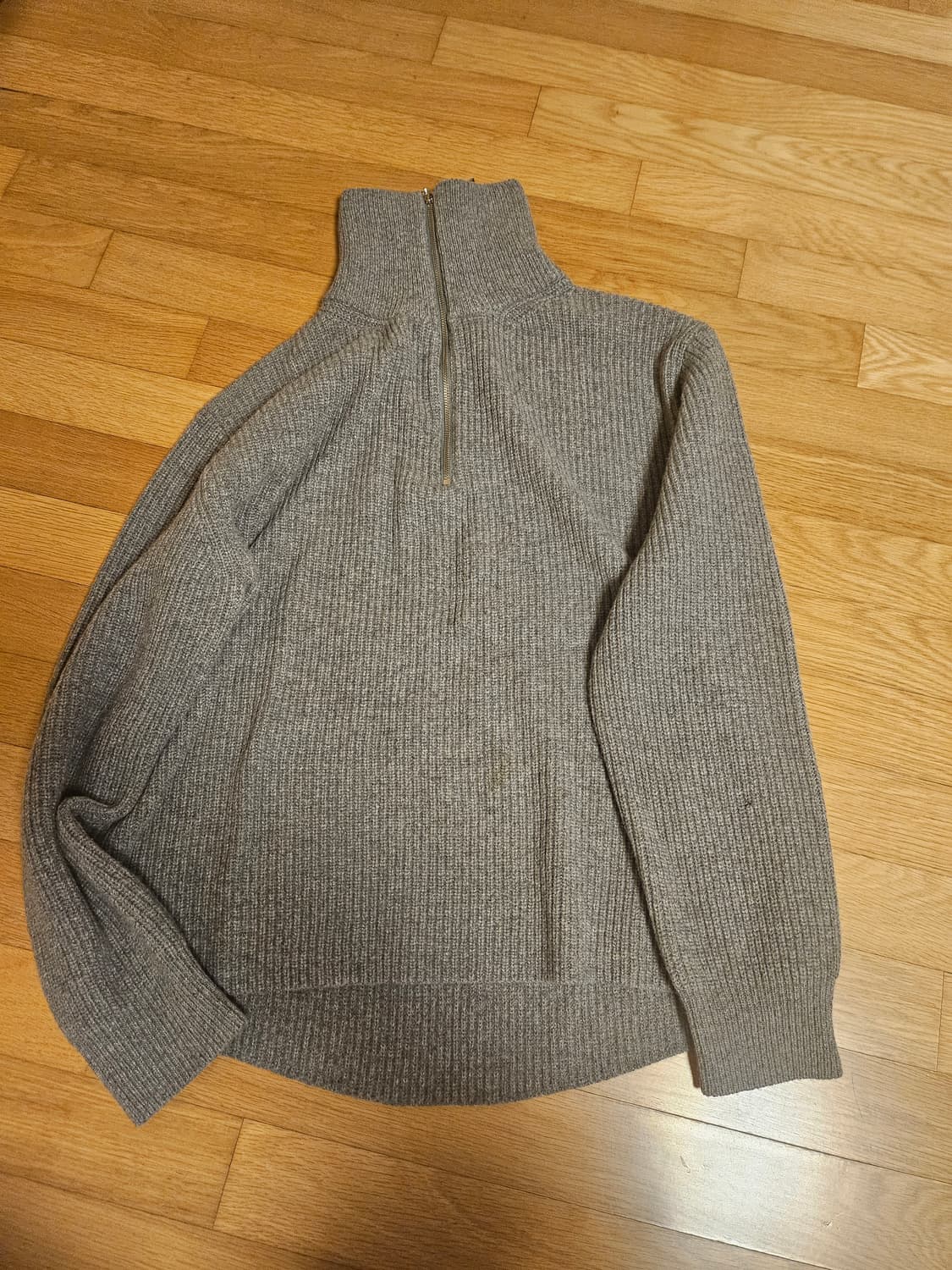 벨리에 하프집업 그레이L 상품이미지1