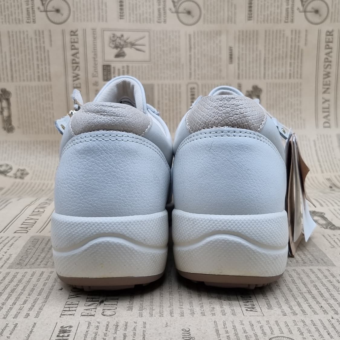 새상품 랜드로바 랜드마스터 운동화 245 상품이미지4