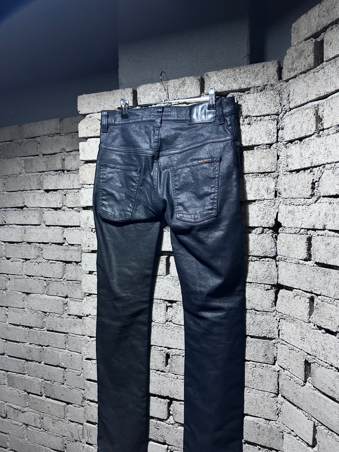 누디진 블랙 코팅 데님 팬츠 상품이미지9