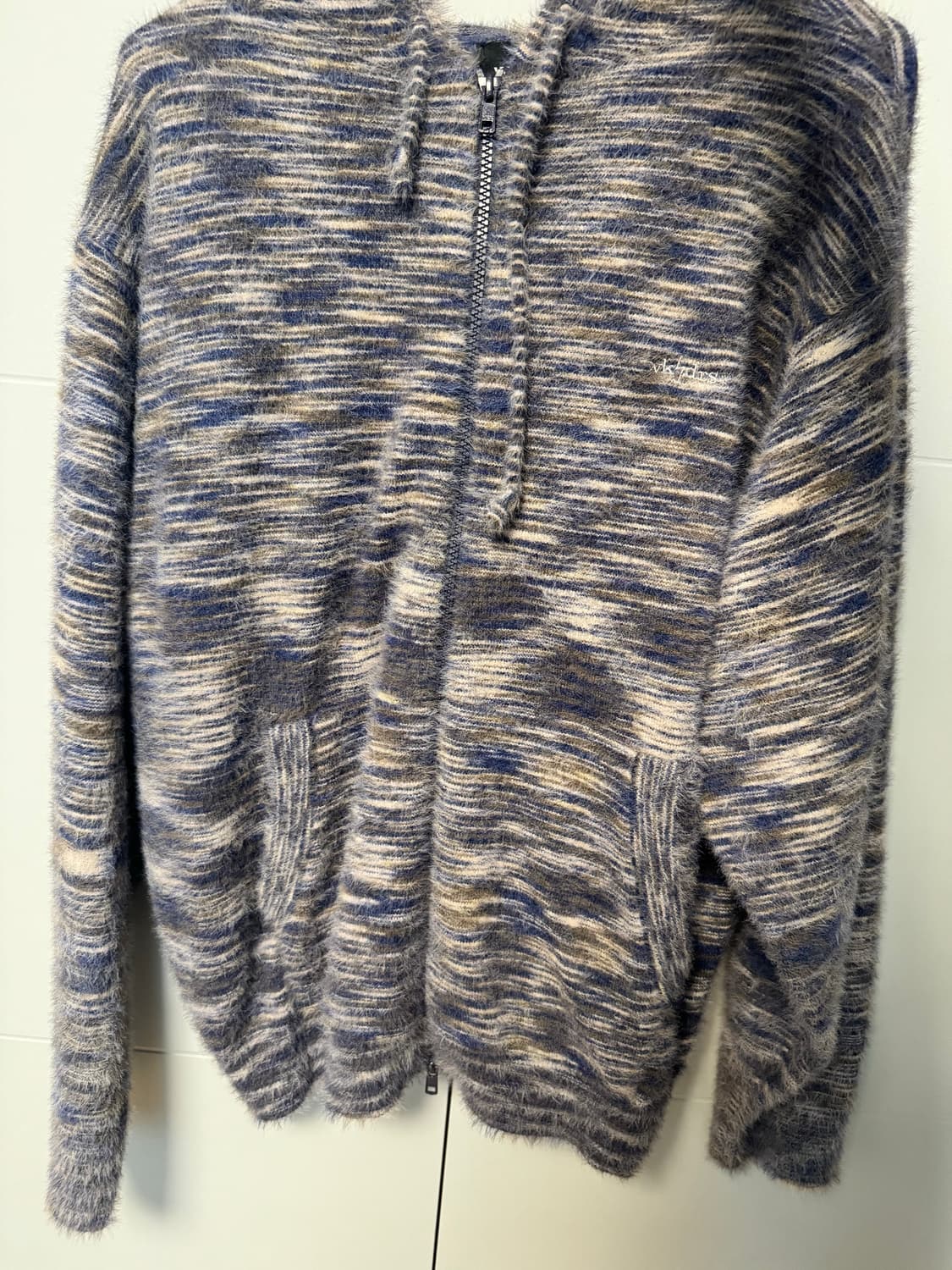 위캔더스 후드 집업 상품이미지1