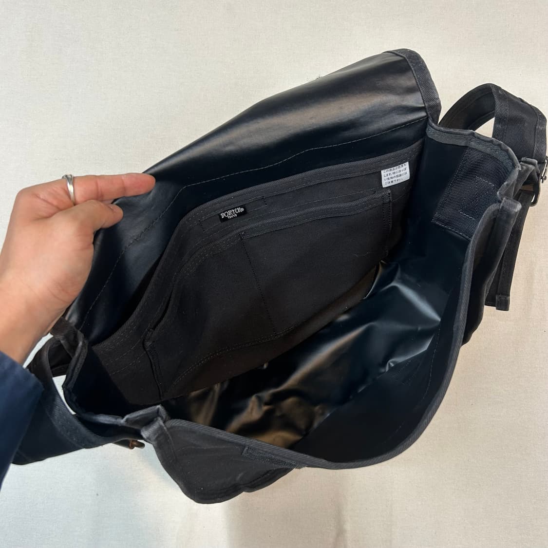 요시다 포터 스테인 블랙 메신저백 가방 숄더백 크로스백 W34 상품이미지5