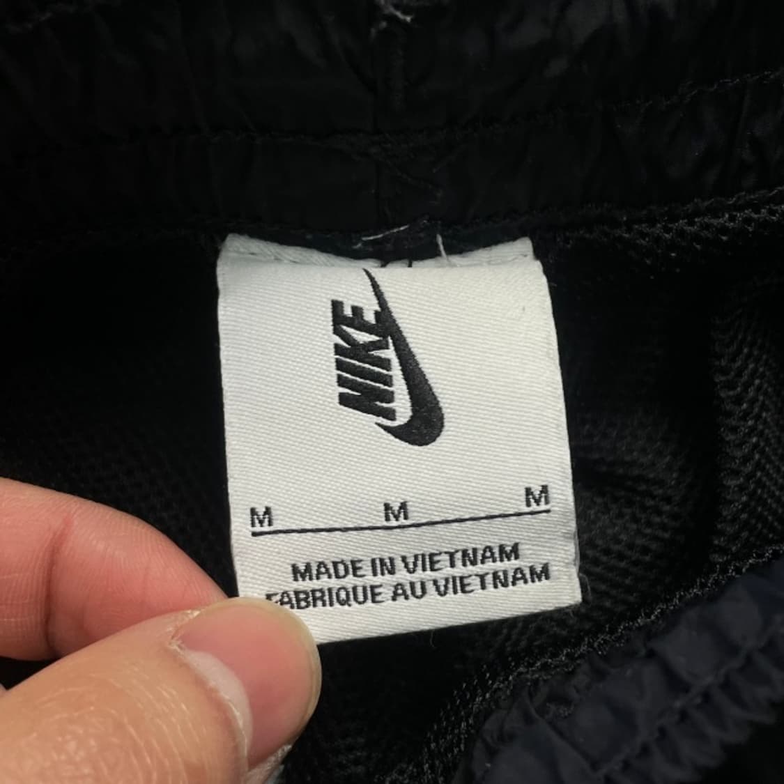 100 나이키 솔로 스우시 우븐 팬츠  상품이미지3