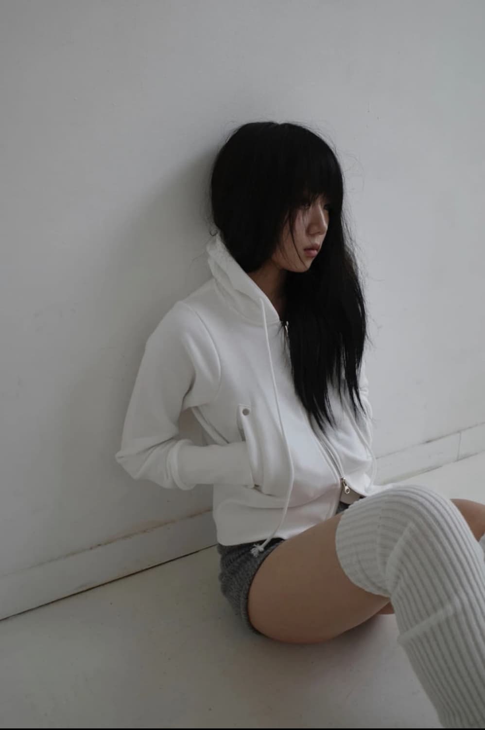 르노우 reknow 리벳 후드집업 블랙 상품이미지3