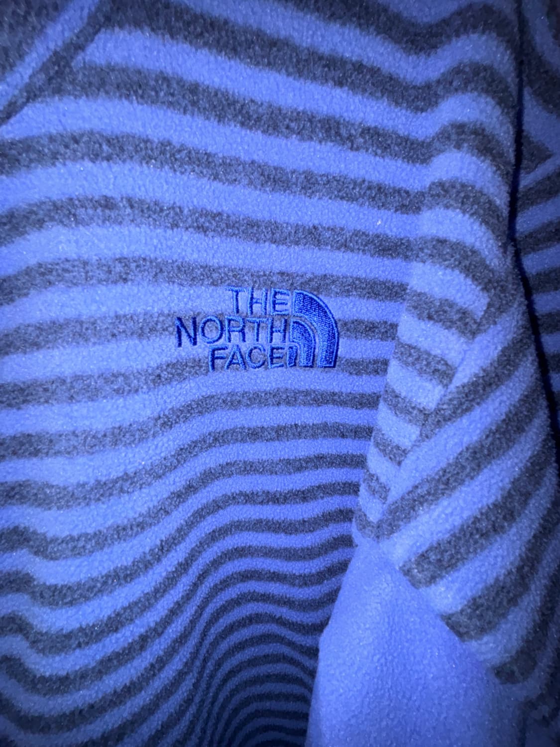 [The North Face] 노스페이스 네이비 스트라이프 플리스 집업 상품이미지2