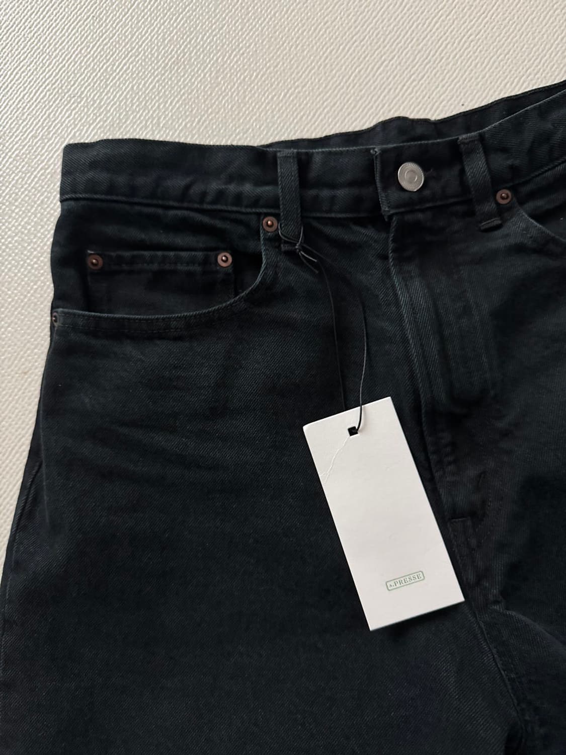 (36)아프레쎄 블랙워시드 와이드데님 팬츠 상품이미지2