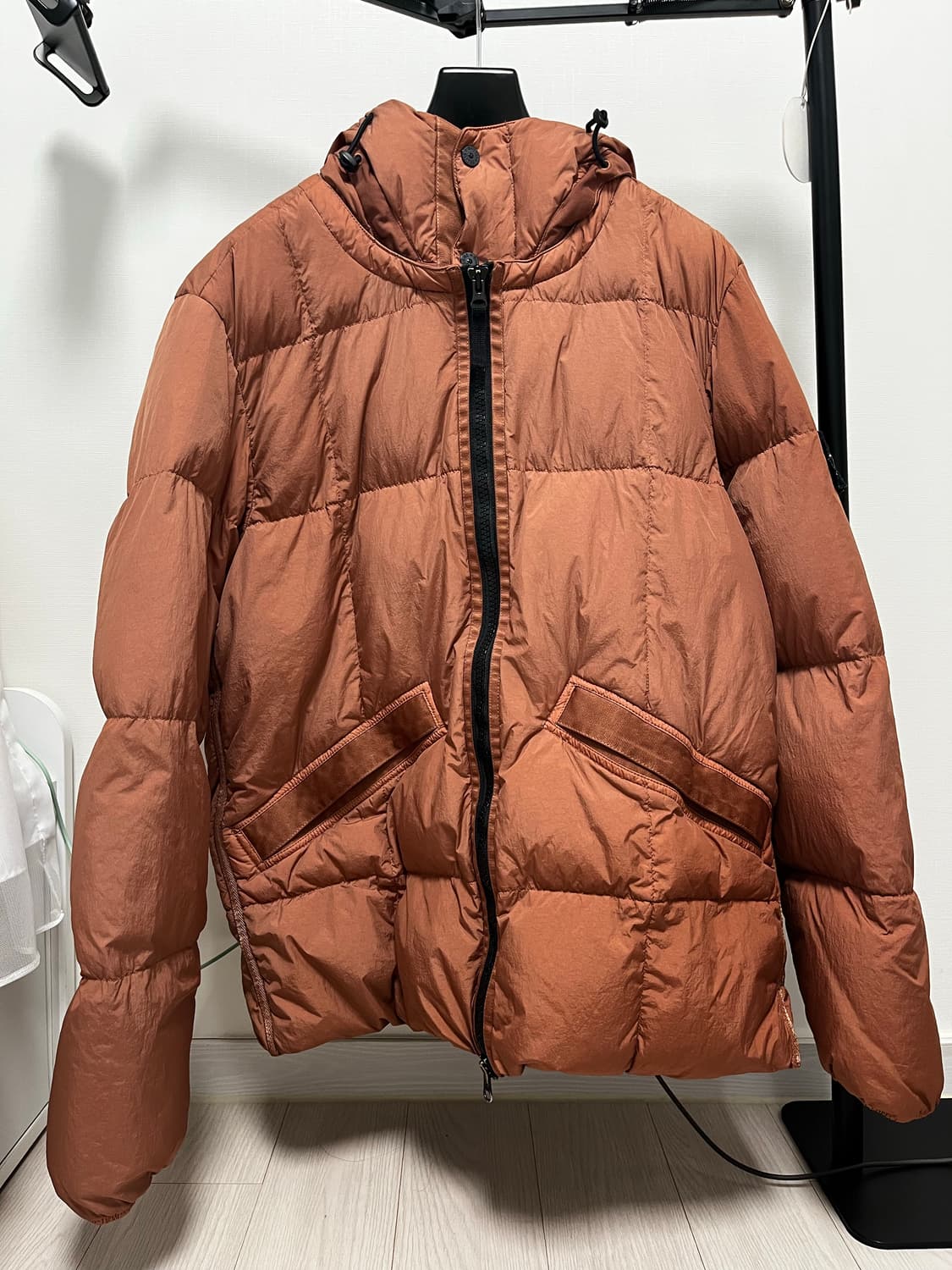 (L) 스톤 아일랜드 크링클랩스 패딩 버건디 상품이미지1