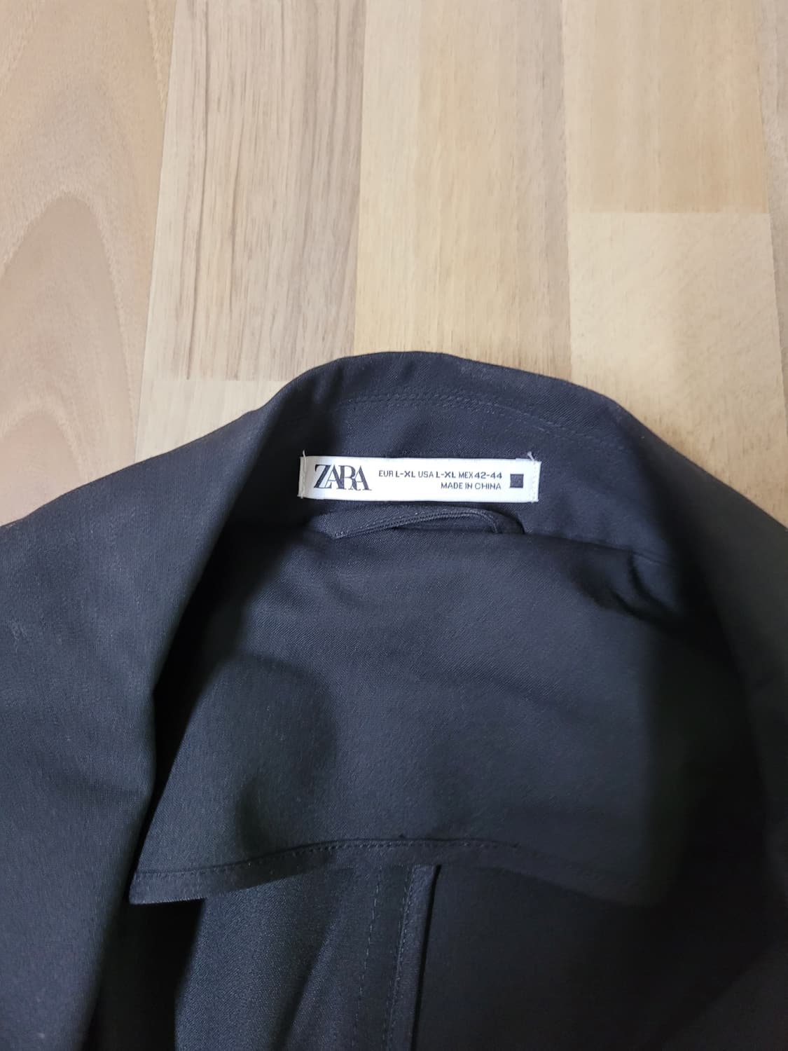 Zara 블랙 트렌치 코트 상품이미지2