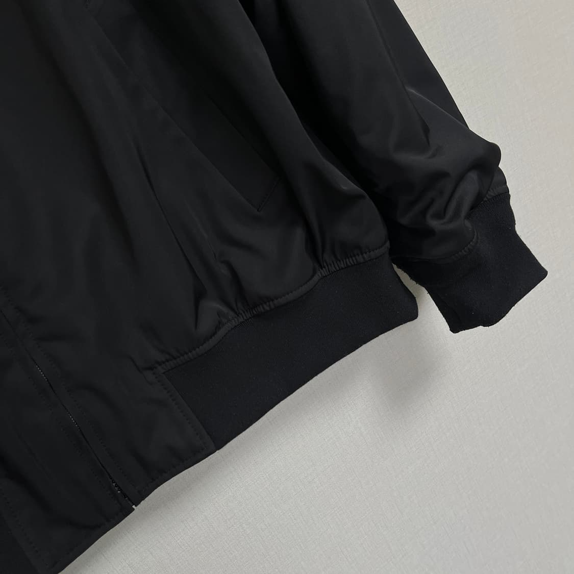 유니클로 봄버 자켓 상품이미지8