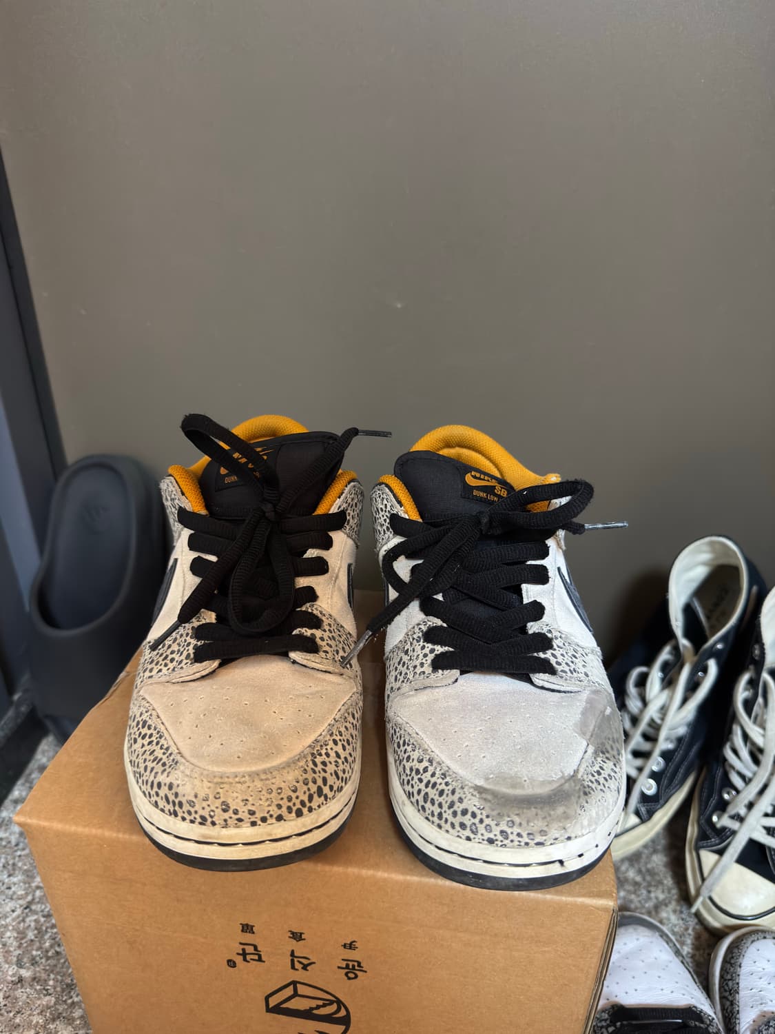 [275]나이키 SB 덩크 로우 프로 일렉트릭 팬텀 앤 블랙 상품이미지2