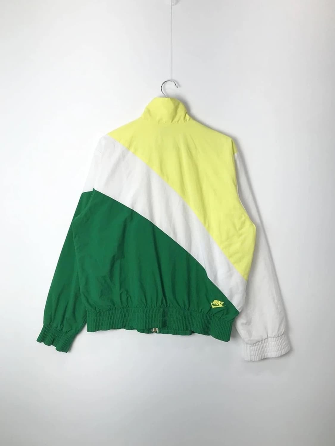 Nike Big Logo Windbreaker Jacket 상품이미지4