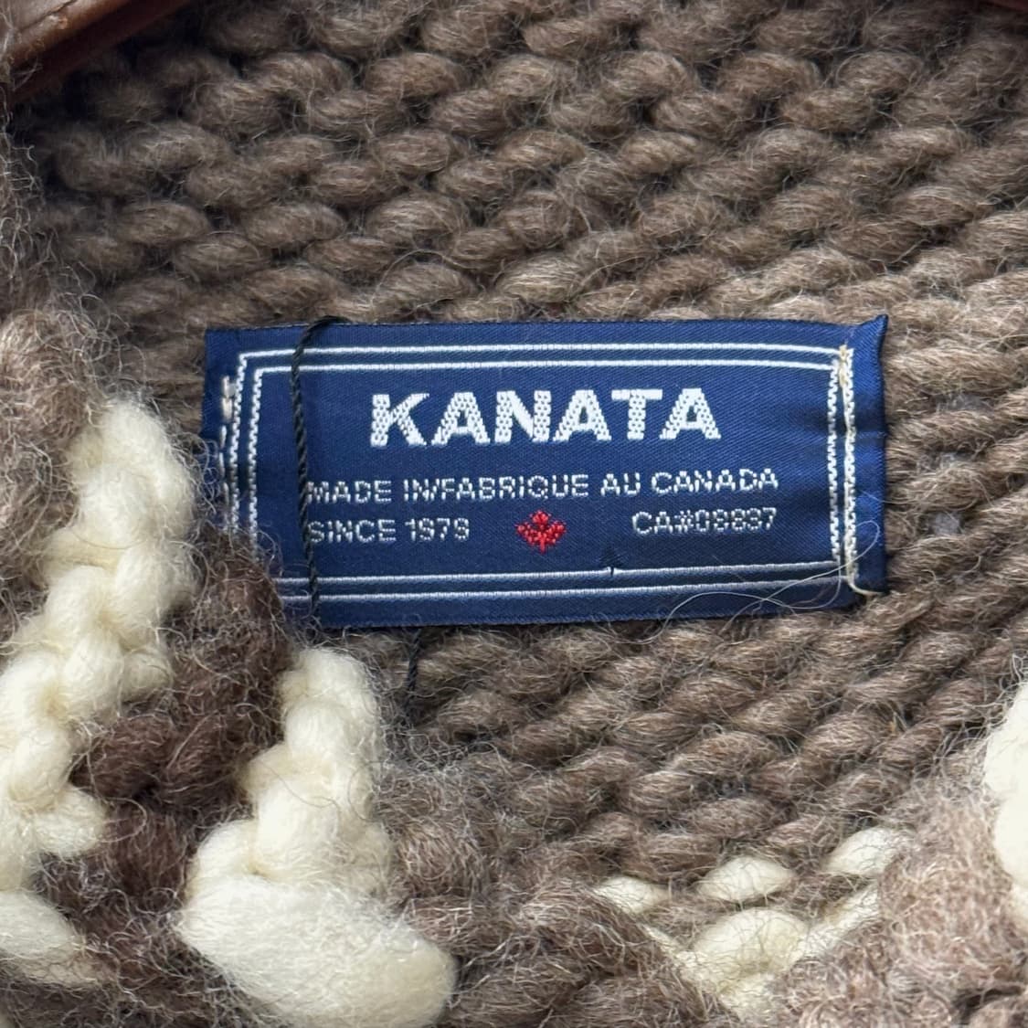 카나타 캐나다 오리지널 순록 패턴 나무 단추 헤비 울 코위찬 N226 상품이미지6