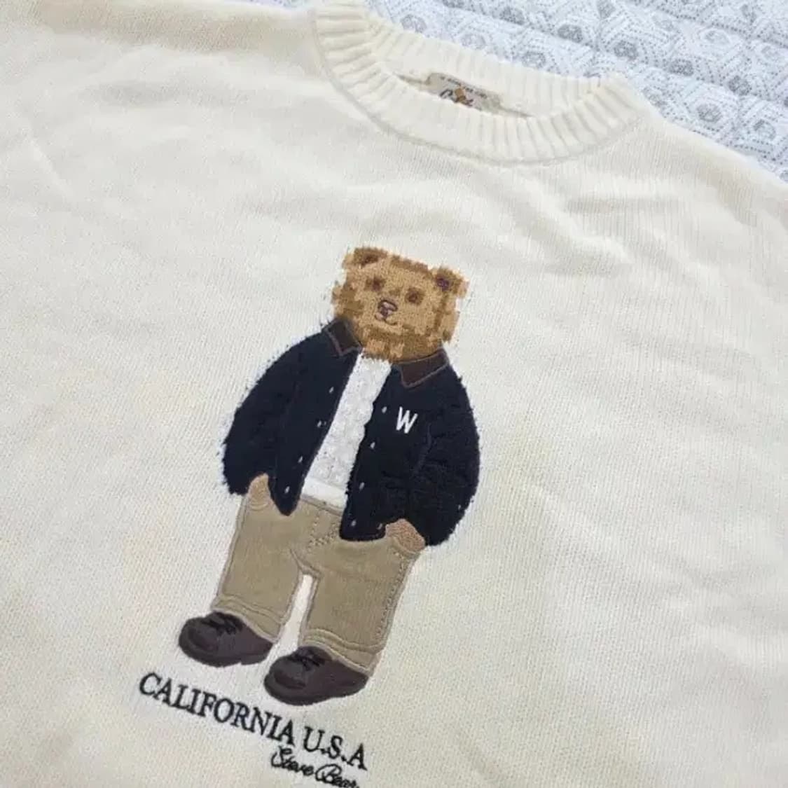 골든베어 곰돌이 오버핏 니트 아이보리 95 상품이미지2