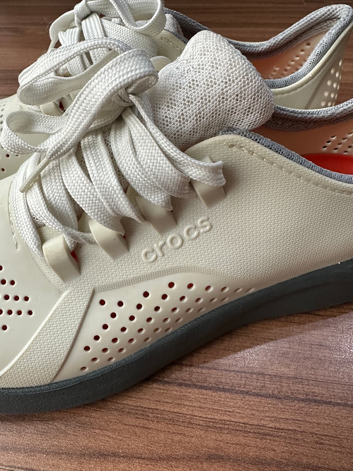 280 크록스 라이트라이드 페이서 맨 화이트 상품이미지5