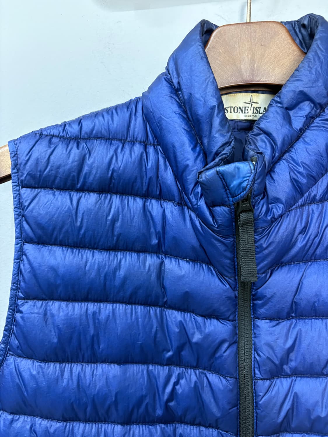 스톤아일랜드 블루 경량패딩 베스트 A2442 상품이미지3