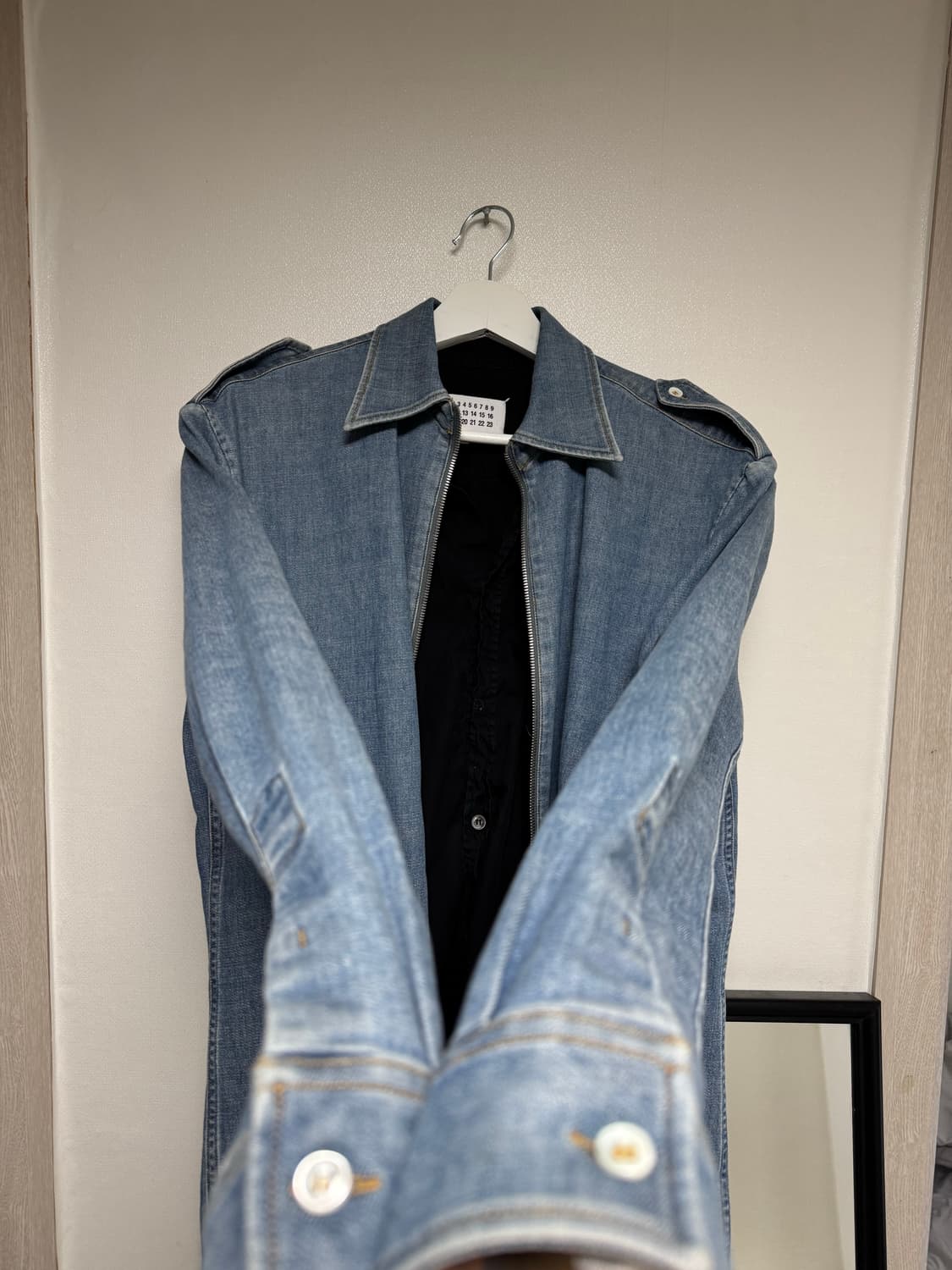 마틴 마르지엘라 셔츠자켓 상품이미지4