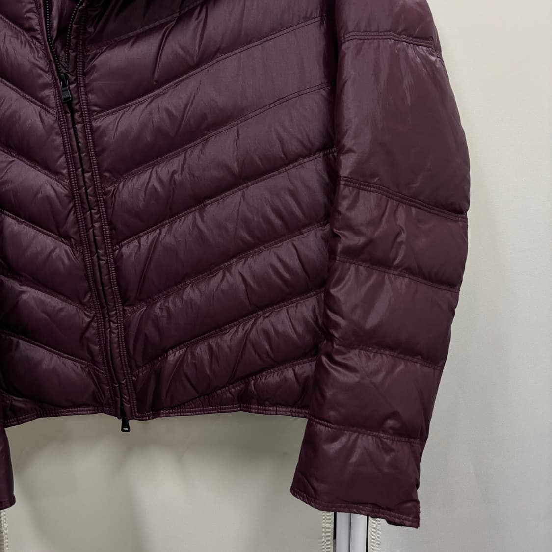 DKNY 사선 비대칭 패딩 자켓 상품이미지3