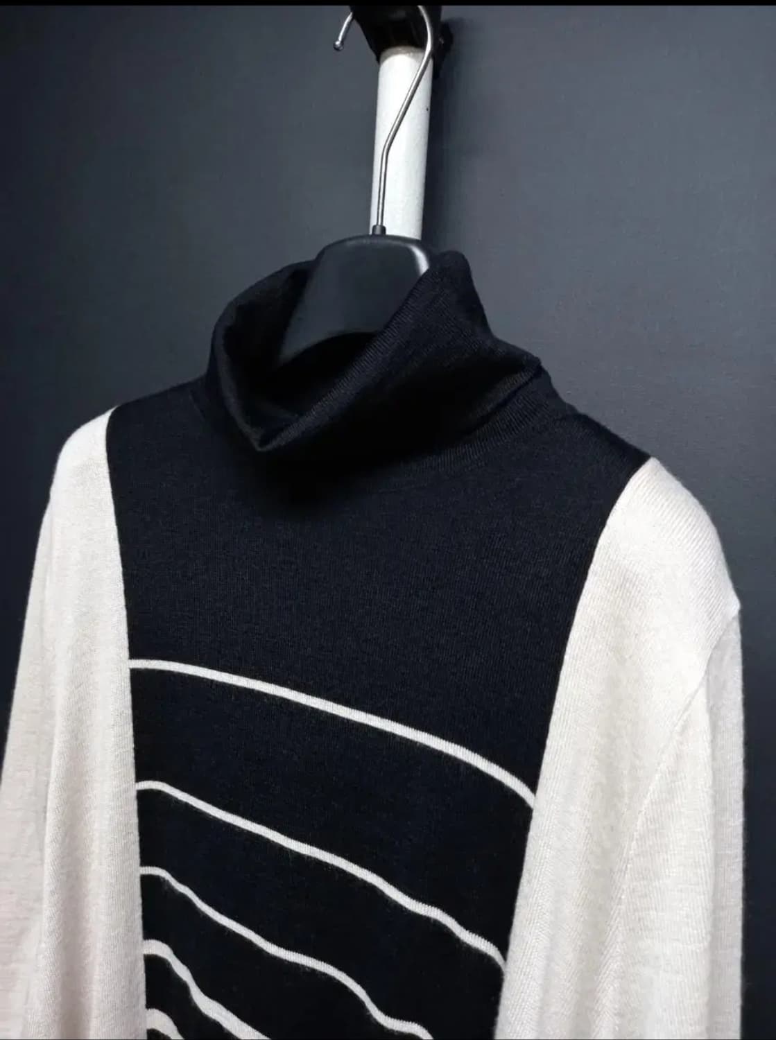 쏠레지아 춘추동 하이넥 광폭 롱 니트 블라우스 66 상품이미지6