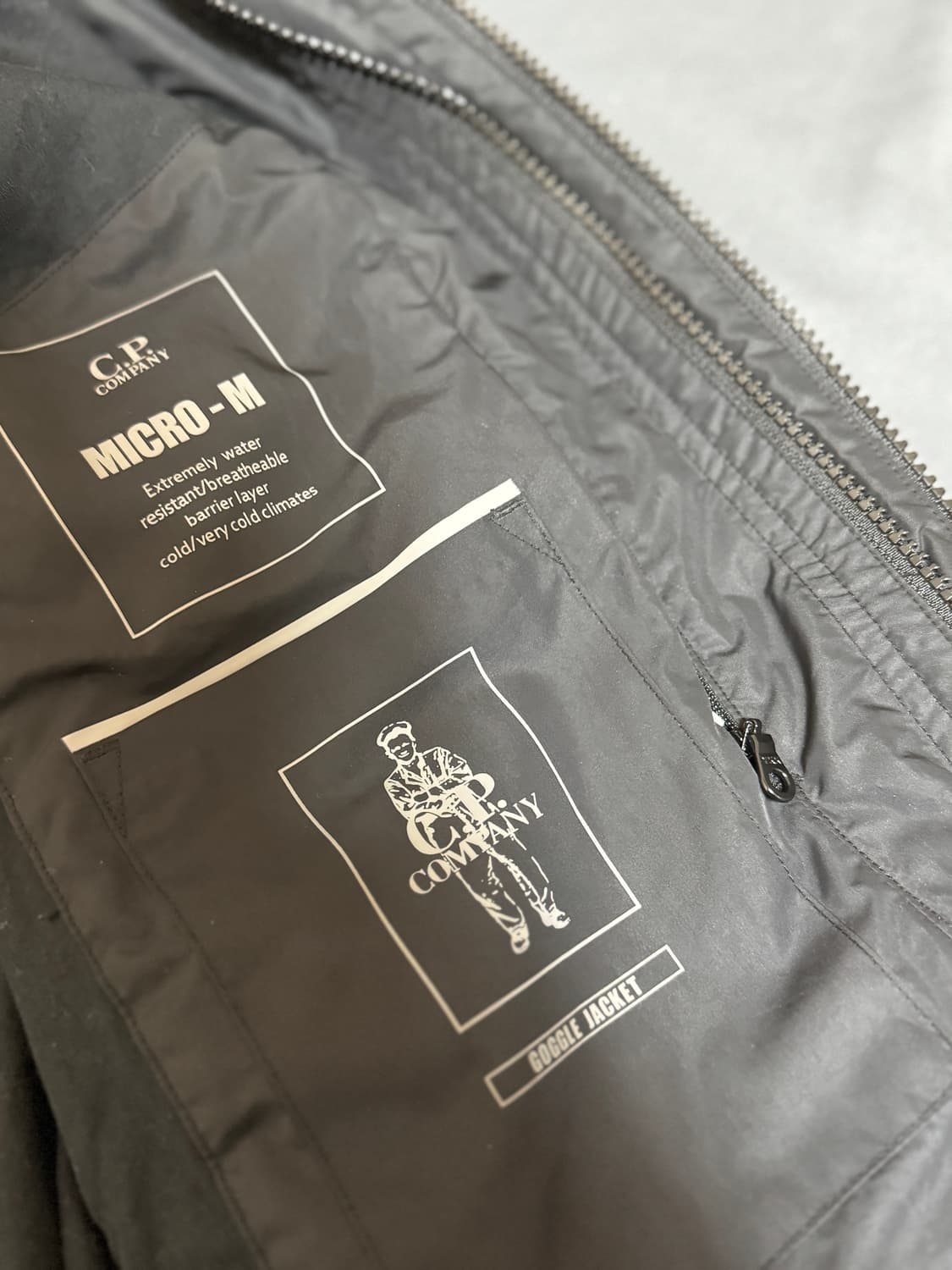 C.P. Company 고글 후드 자켓 (새상품) 상품이미지4