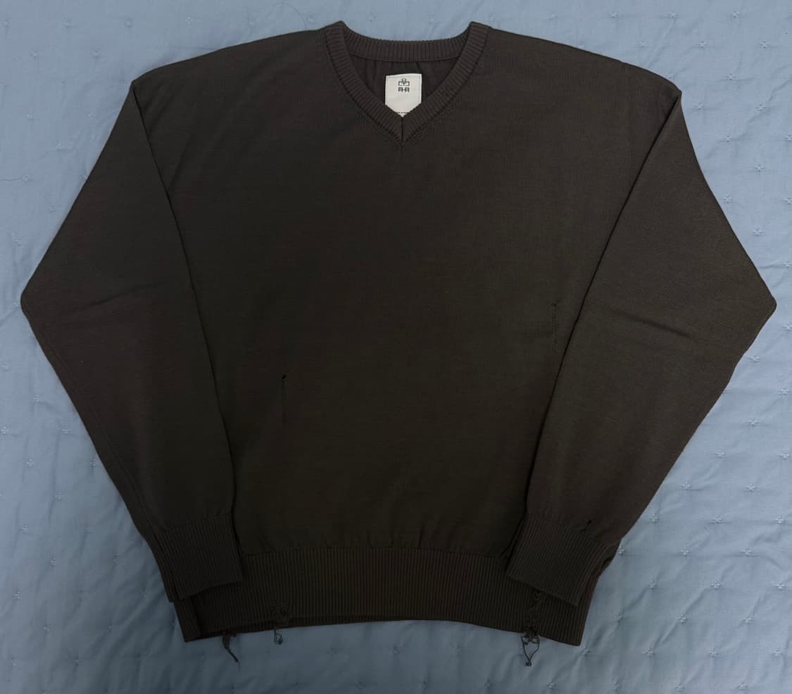 폴리테루 데미지드 브이넥 니트 브라운차콜 2사이즈 상품이미지2