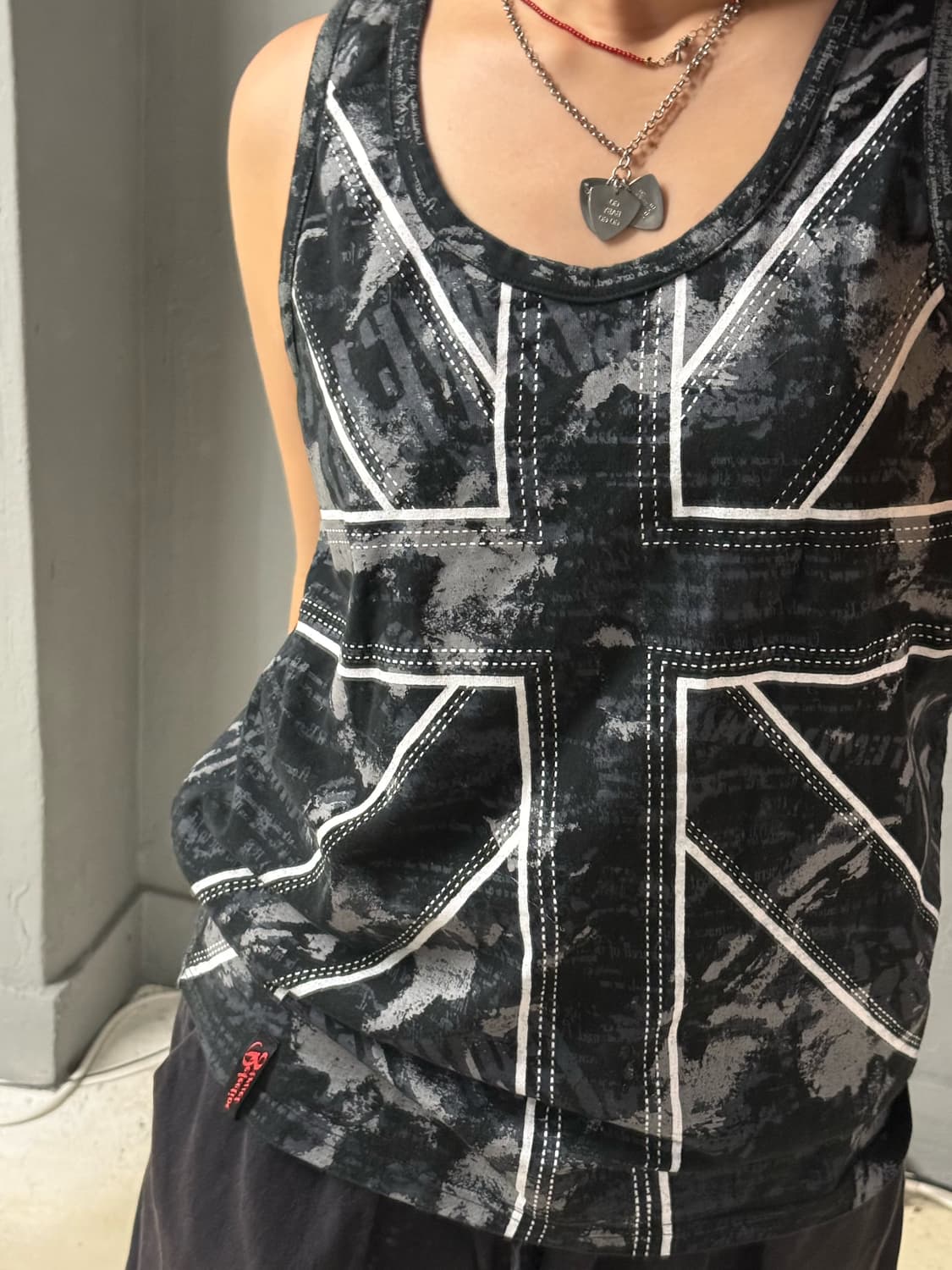 Uk flag grunge printing lettering top 상품이미지3