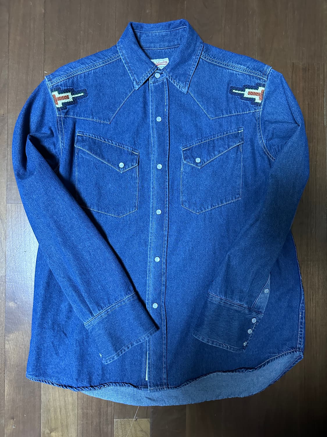 아웃스탠딩 치마요 웨스턴 데님 셔츠 상품이미지1