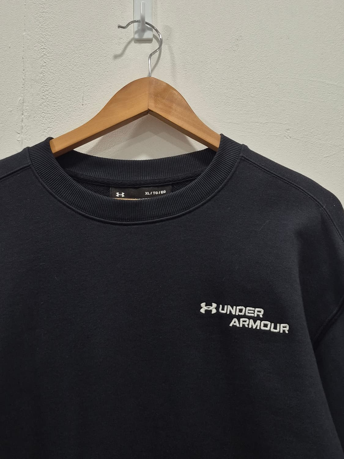 언더아머 블랙 맨투맨 남성 XL 105사이즈 상품이미지3