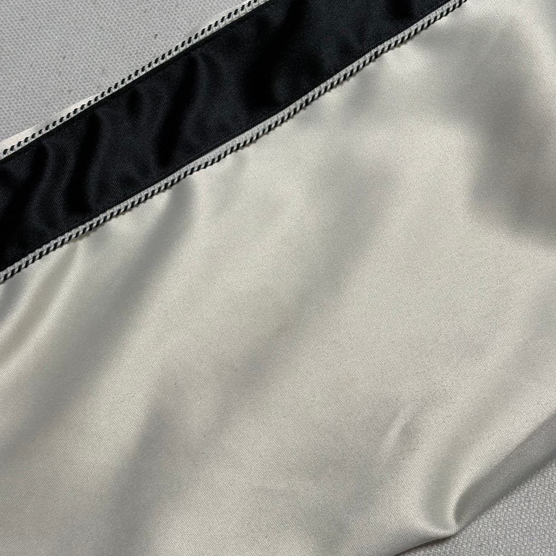 M 에이치커넥트 플라워 자수 스카쟌 상품이미지7