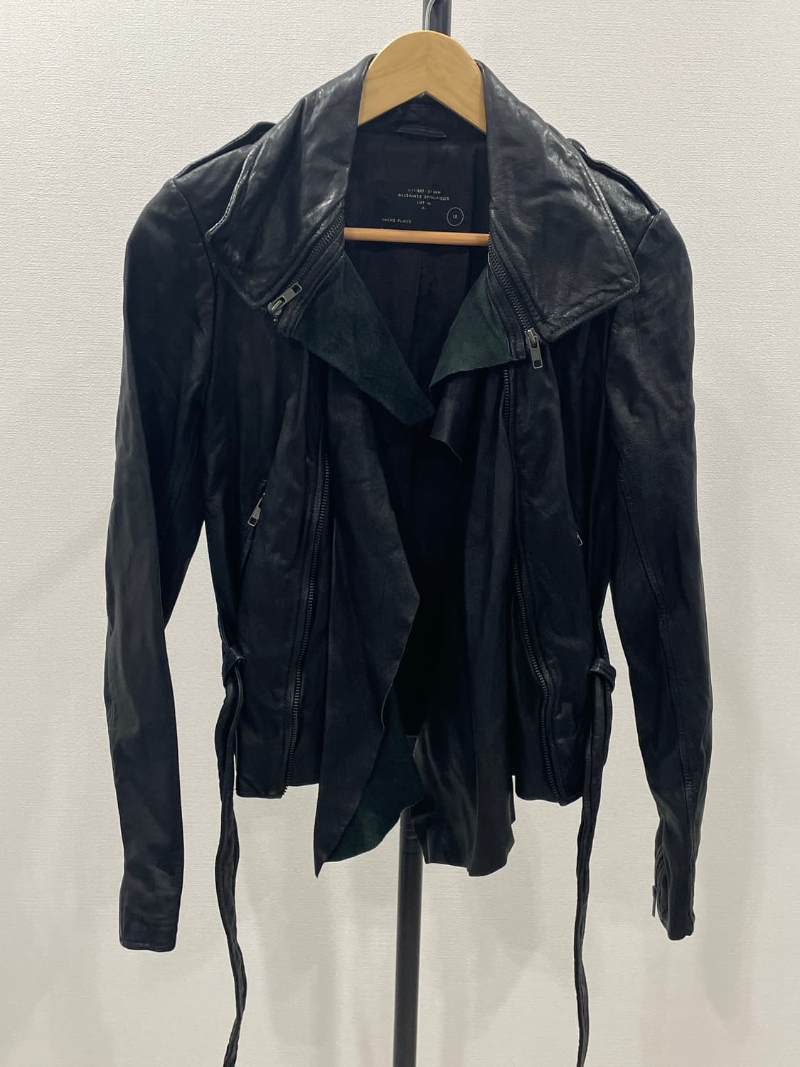 AllSaints 올세인츠 사선 드레이프 레더 자켓 상품이미지3