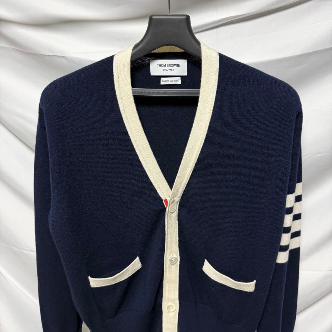 [S+급/3] 톰브라운 사선완장 캐시미어 가디건 상품이미지2