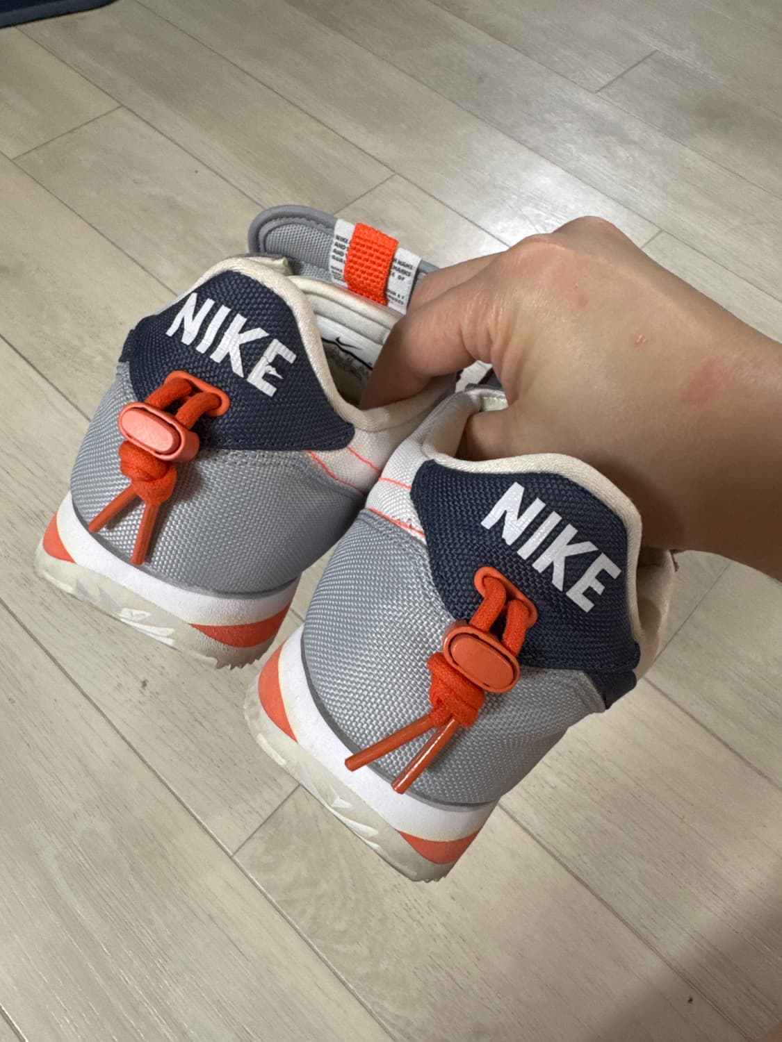 나이키 켄드릭라마 코르테즈 265 판매합니다 상품이미지5