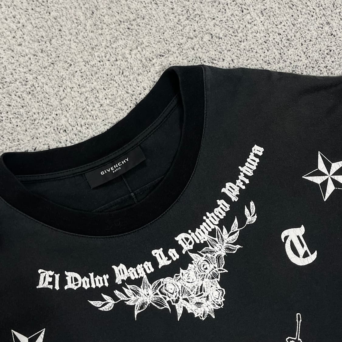 자방시 프린팅 반팔티셔츠 상품이미지2