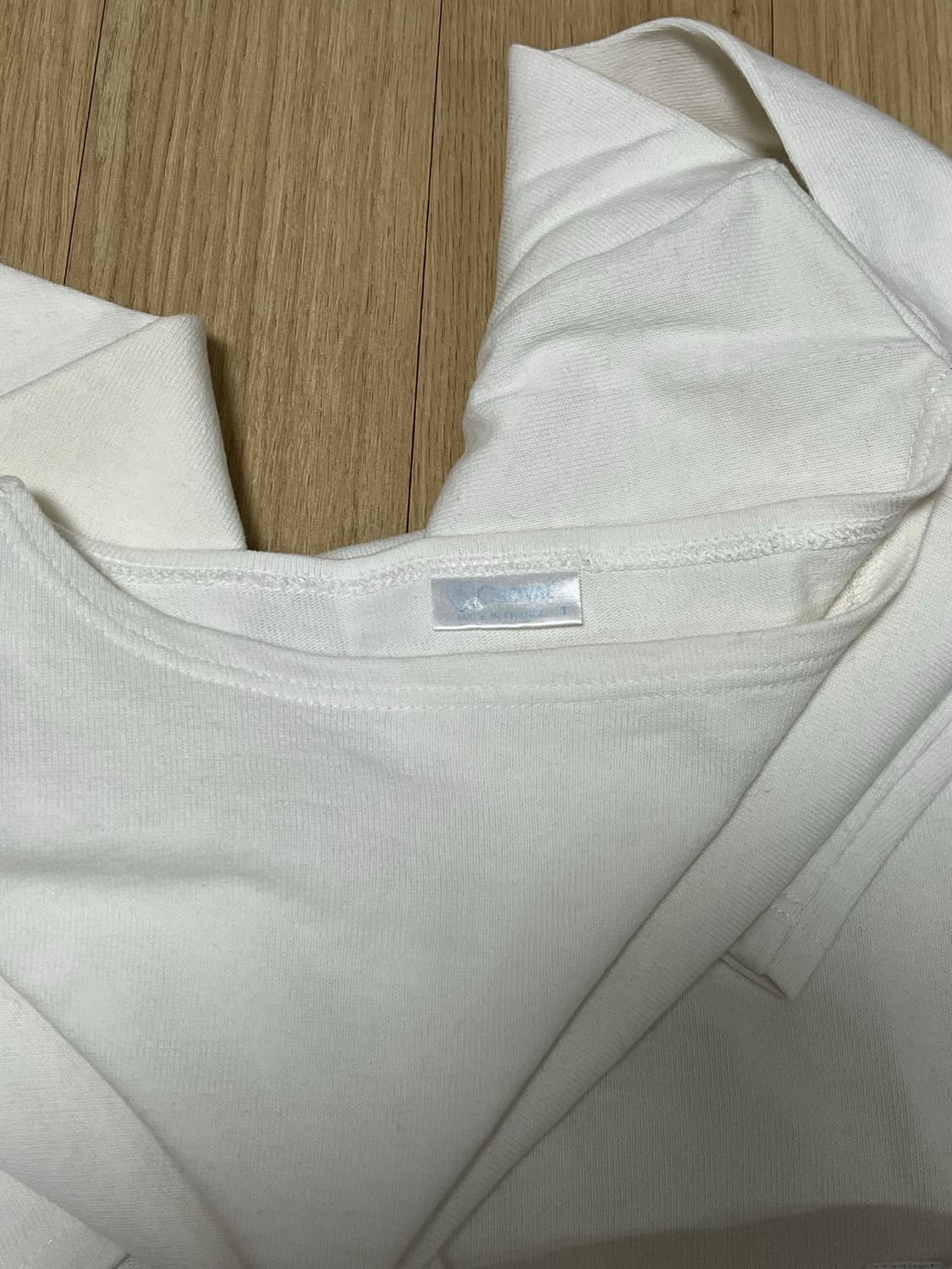 오르치발 화이트 롱슬리브 상품이미지5