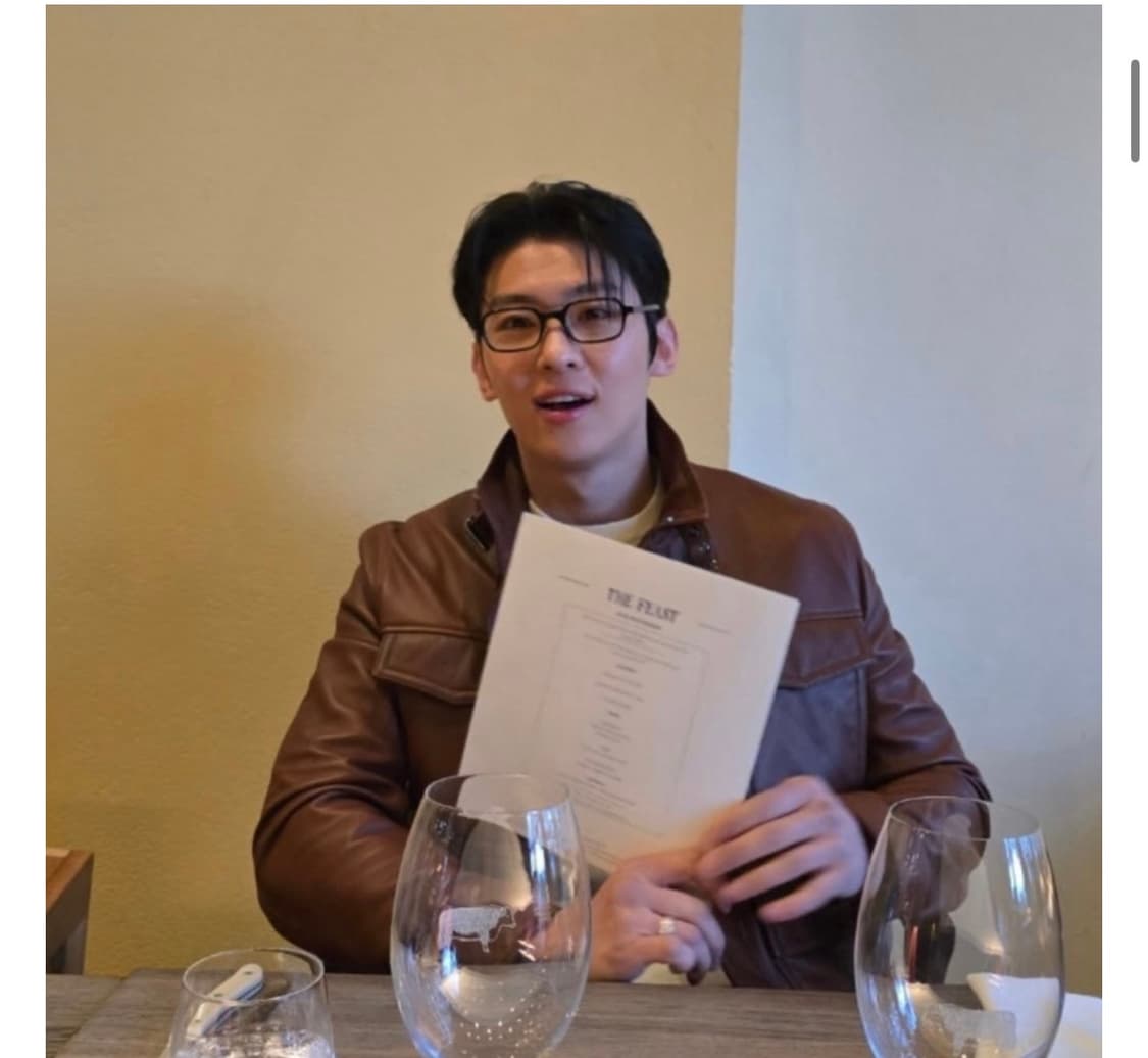 뮤지엄바이비컨 씬스퀘어 뮤지엄57 긱시크 다크 브라운  상품이미지2