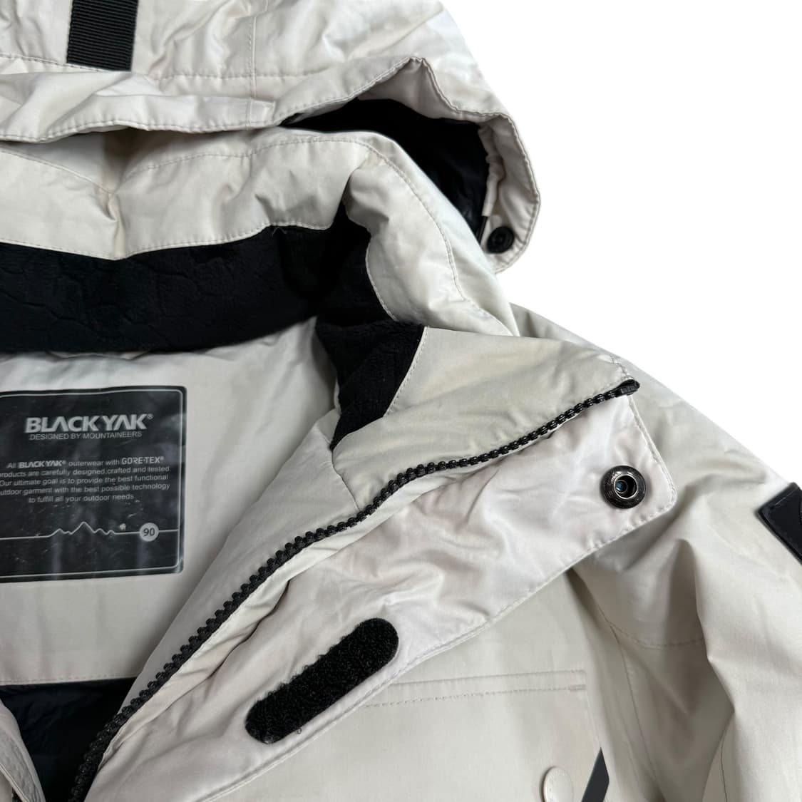 블랙야크 패딩 상품이미지2