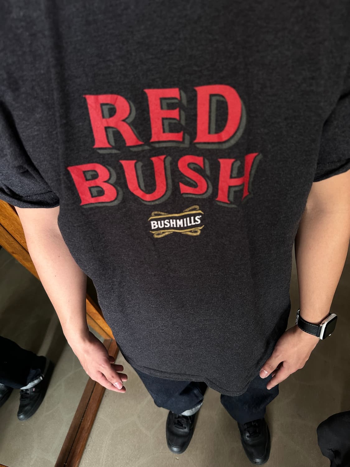 BUSHMILLS “RED BUSH” 그래픽 티셔츠 상품이미지2