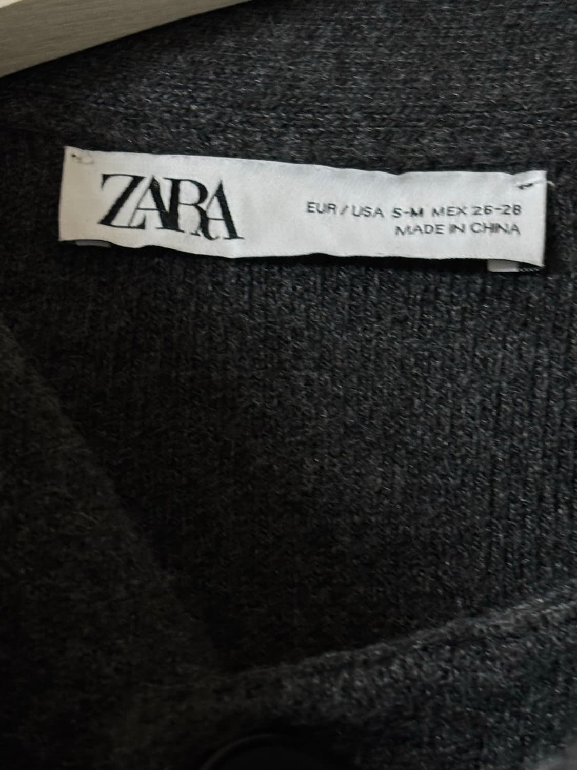 ZARA 자라 언밸런스 머플러 디테일 니트 숏 코트 / 차콜 상품이미지8