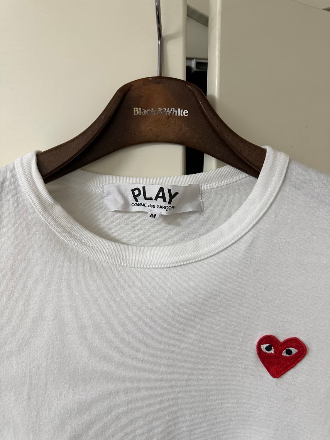 꼼데가르송 흰색 긴팔 티셔츠 하트 로고 M(90-95) 상품이미지3
