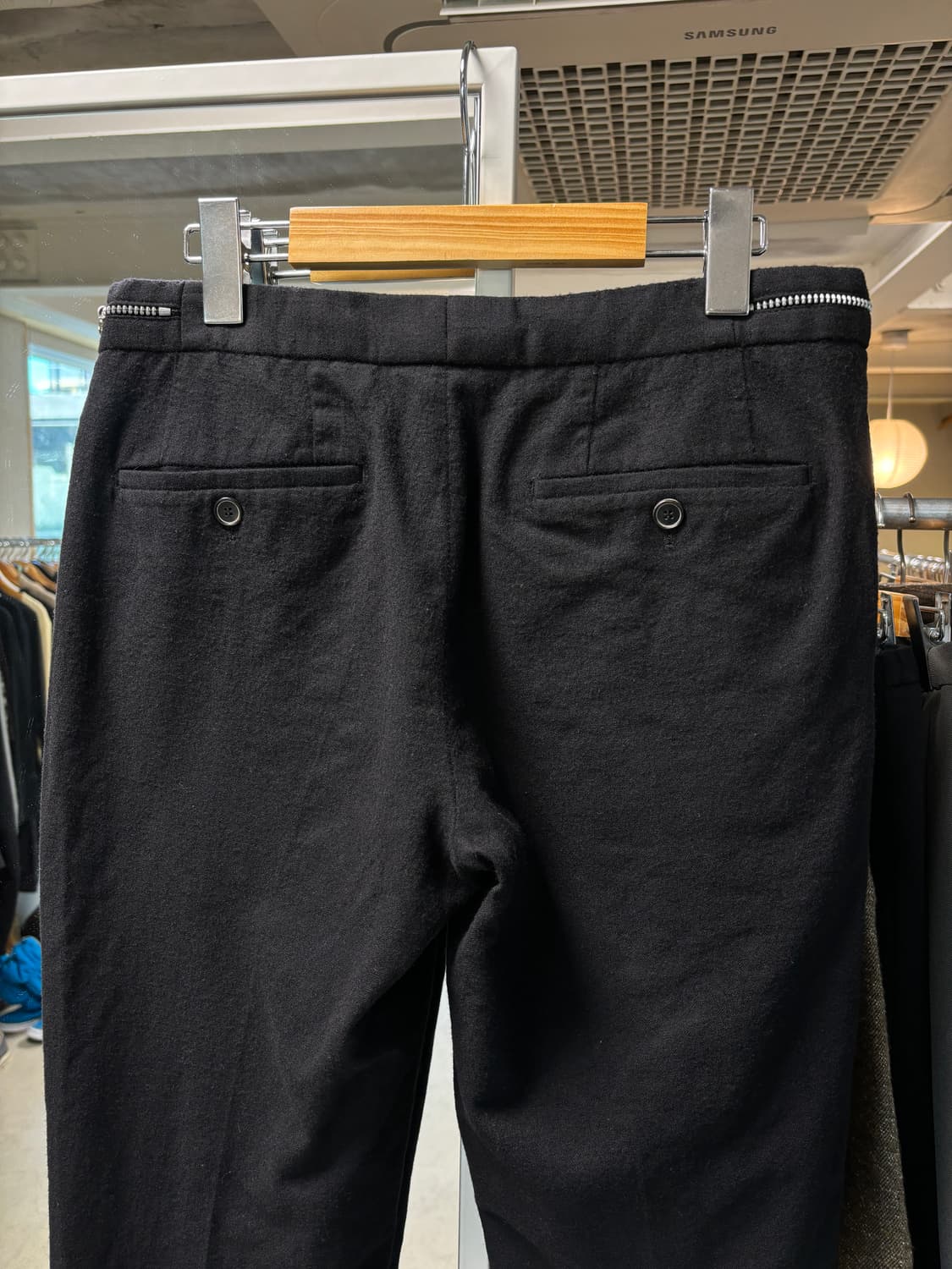 솔리드 옴므 테이퍼드 울팬츠 상품이미지5