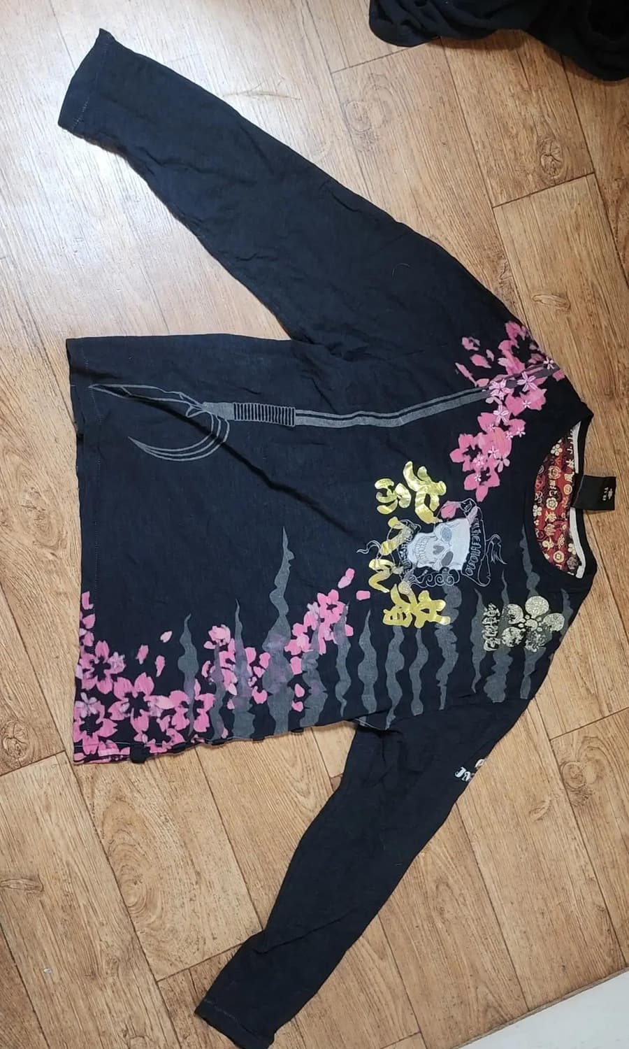 카라쿠리 스타일 긴팔 티셔츠 상품이미지2