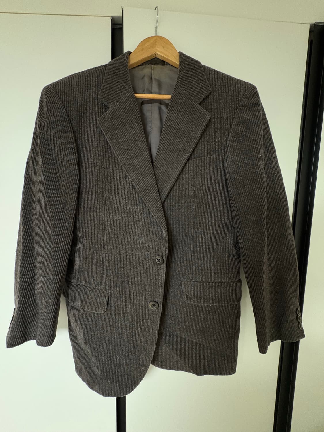 버버리 코듀로이 자켓 상품이미지1