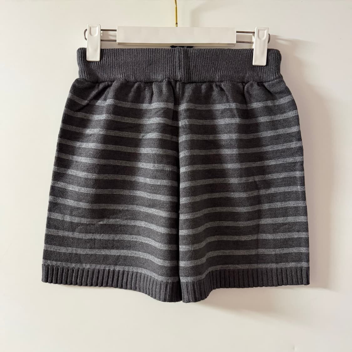 새상품 여자 스트라이프 니트 반바지 상품이미지3