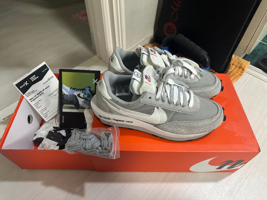 나이키 사카이 프라그먼트 LD와플 라이트 스모크 그레이 285 상품이미지1