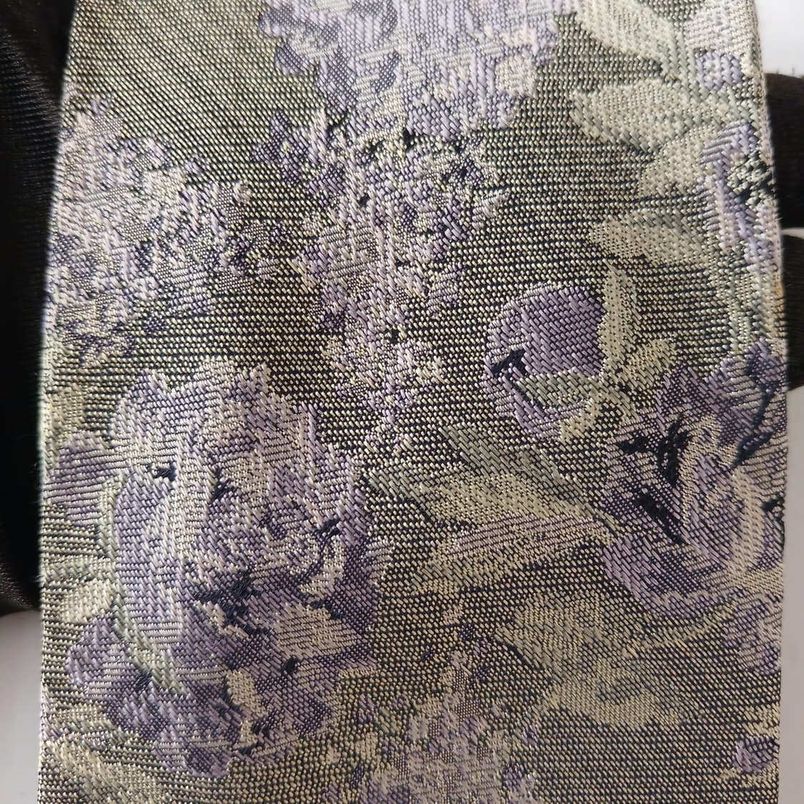 루치아노 소프라니 실크 플로럴 넥타이 8.8cm A등급 A19352
 상품이미지7