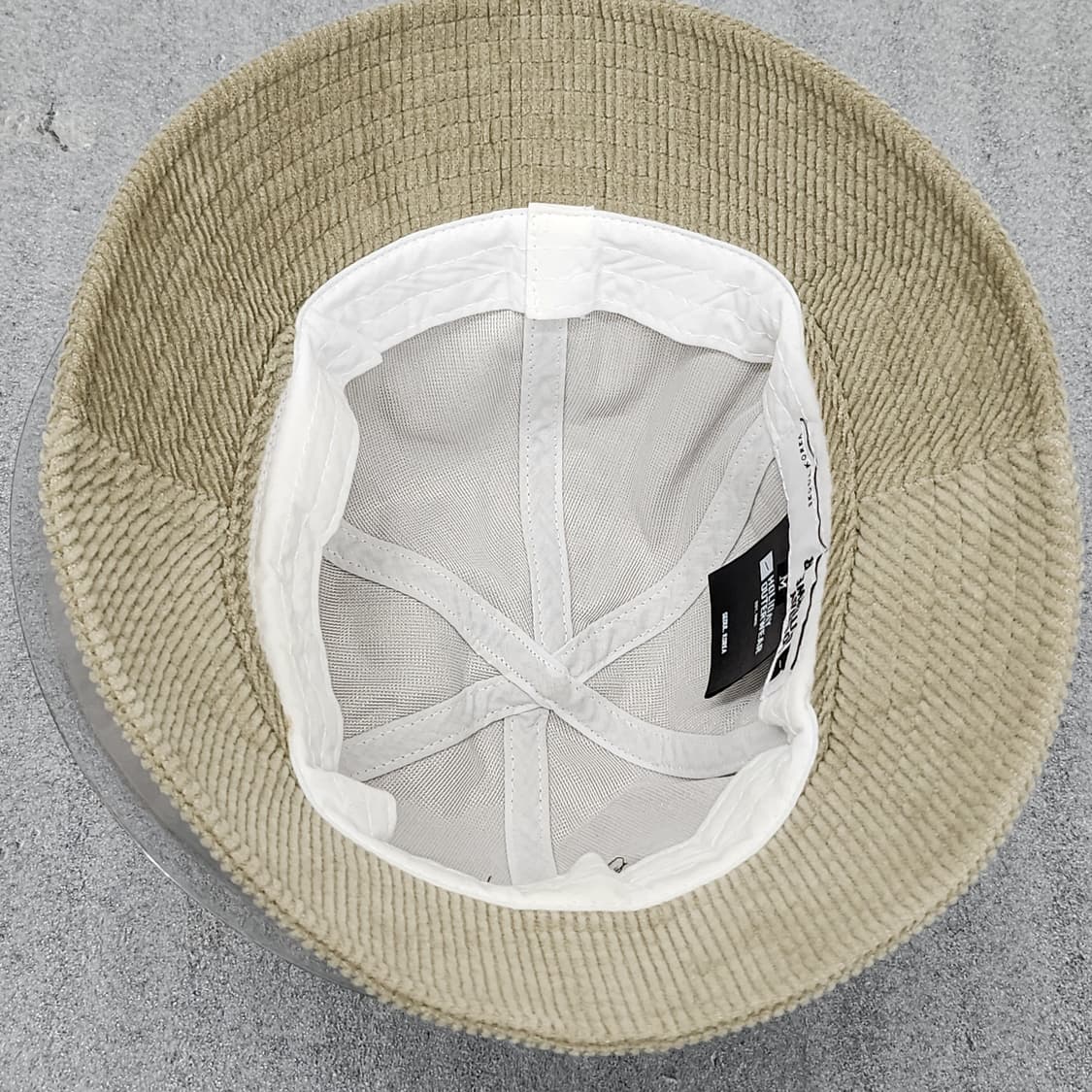 홀리데이 아우터웨어의 귀여운 코듀로이 귀달이 상품이미지8