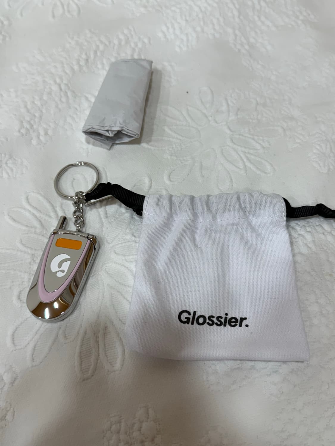 Glossier 글로시에 la 핸드폰 키링  상품이미지3