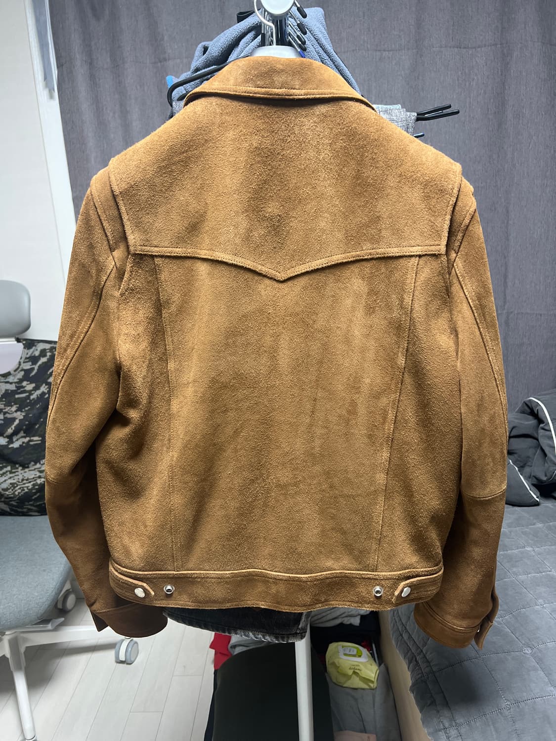 느와르 라르메스 스웨이드 카멜 46 상품이미지3