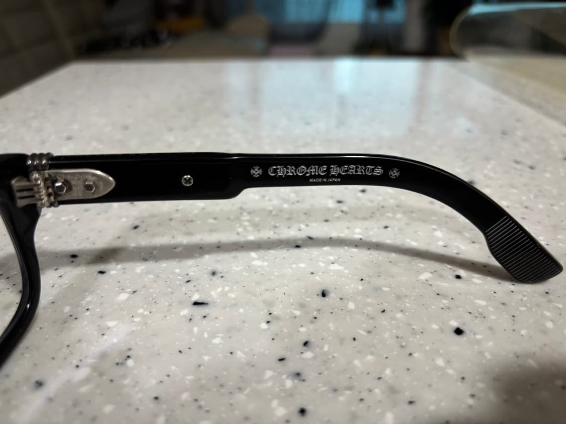 크롬하츠 2 Thick (투띡) 안경 - (언에듀, 로얄44 착용) 상품이미지8