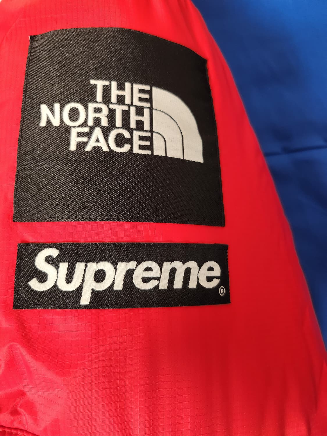 슈프림SUPREME x 노스페이스NORTHFACE/S로고 서밋 패딩/XL 상품이미지5