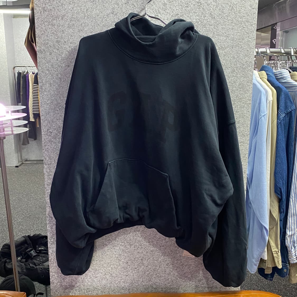 이지 갭 발렌시아가 빅로고 도브 후드티 B2043 상품이미지2