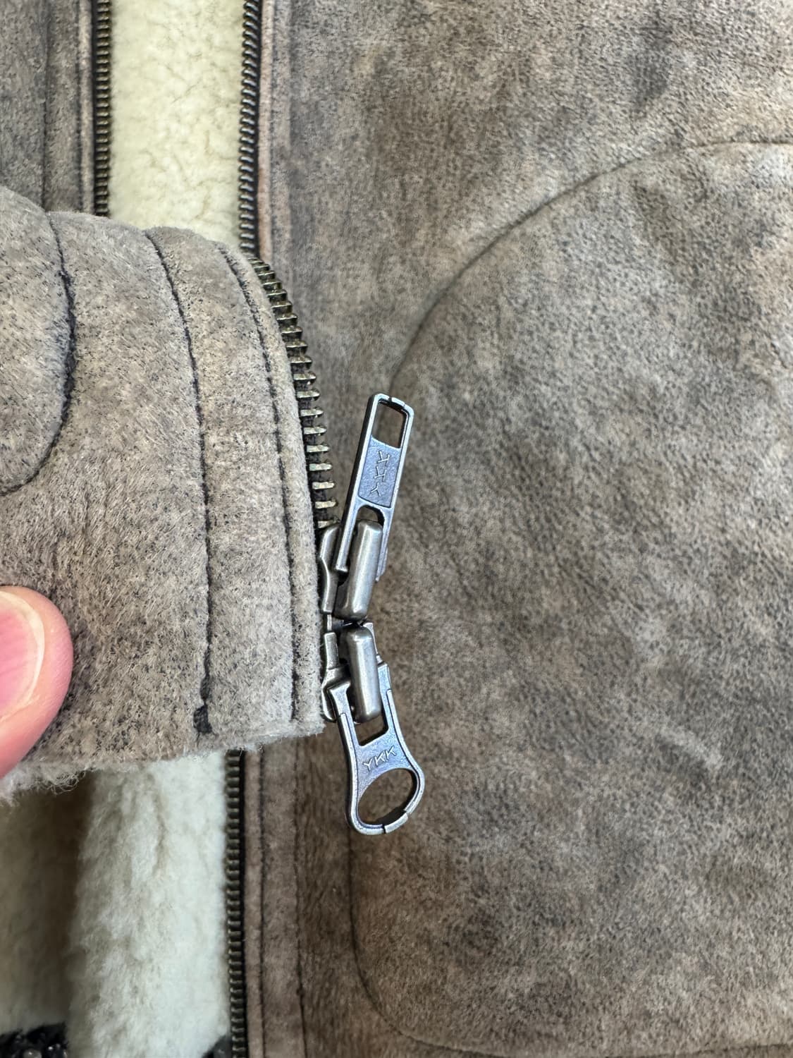 존바바토스 무스탕 레더 자켓 상품이미지4